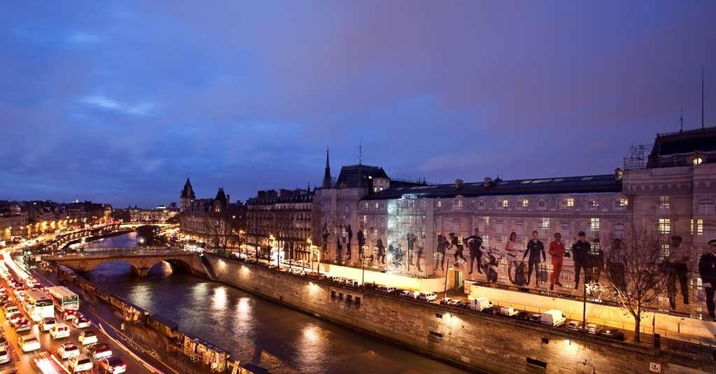 פריז Hotel Le Notre Dame Saint Michel מראה חיצוני תמונה
